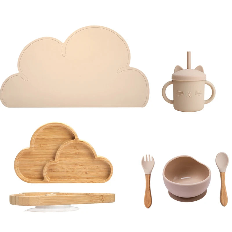 Eco-friendly Bubebaby Babylove 6-piece/7-piece Bamboo and Silicone Dinnerware Set for babies aged 6 months to 6 years. Made from BPA-free silicone and bamboo wood, this set includes a bowl, plate, fork, spoon, and teething toys, providing a safe and healthy mealtime experience. Certified by CE, EU, CIQ, and other standards for safety and quality
