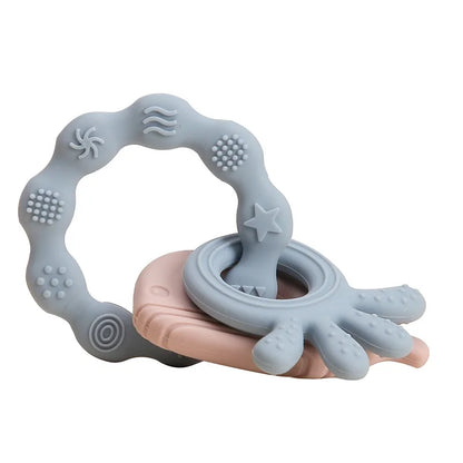 Introducing our Bubebaby Babylove Teether Bracelet, crafted from safe, BPA-free silicone, ideal for ages 0-36 months. This latex, nitrosamine, and phthalate-free teether offers effective tooth care in a fun, cartoon whimsical shape. Available in various colors and sizes, it comes conveniently bagged or boxed for easy gifting.