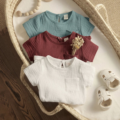 Shop our Stylish and comfortable outfits from Bubebaby, designed for children aged 0-6 years. Perfect for summer, these unisex sets are made from high-quality cotton linen and polyester, ensuring breathability and comfort. Features include a classic O-neck collar, regular short sleeves, and a pullover closure.