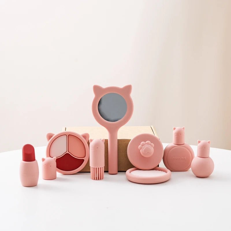 Discover our CE-certified silicone makeup cosmetics set, perfect for ages 3-6. Safe and chemical-free, this play set encourages creativity and imaginative play, allowing little ones to explore their style in a fun, secure way. Ideal for budding beauty enthusiasts babylove montessori