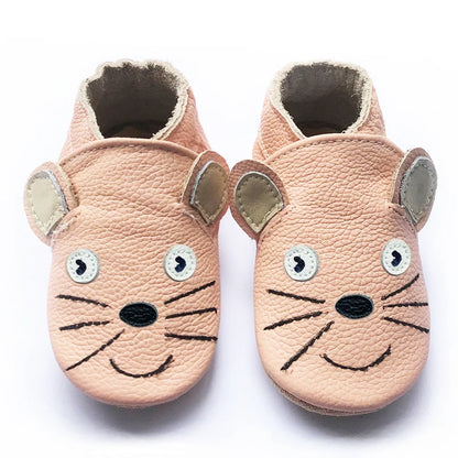 Bubebaby BabyLove Cow Leather First Walker Booties, featuring a classic design with a comfortable fit for early walkers. The booties are equipped with a flexible sole to support baby’s first steps. They come in a versatile colors, making them a stylish and practical choice for little ones