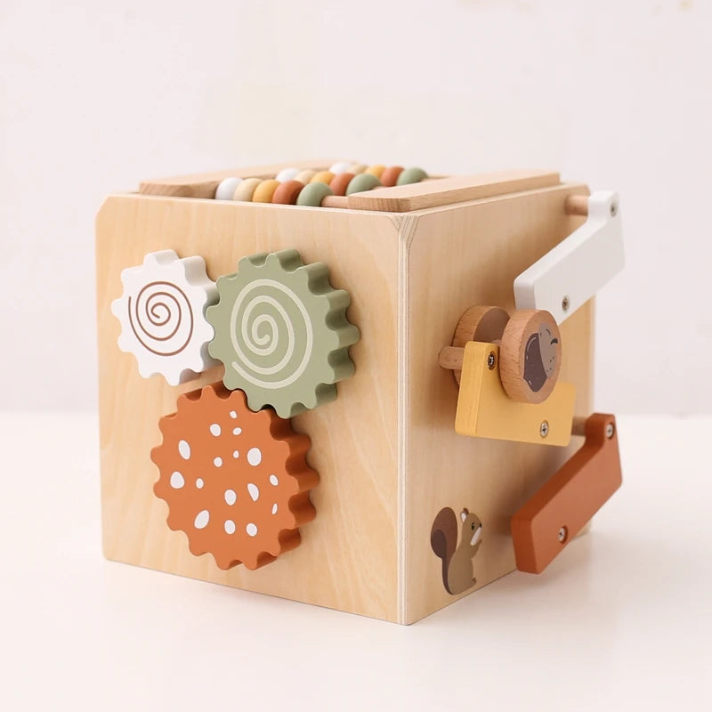 Montessori Multifunctional Forest Adventure Play Set With Gears and Shapes