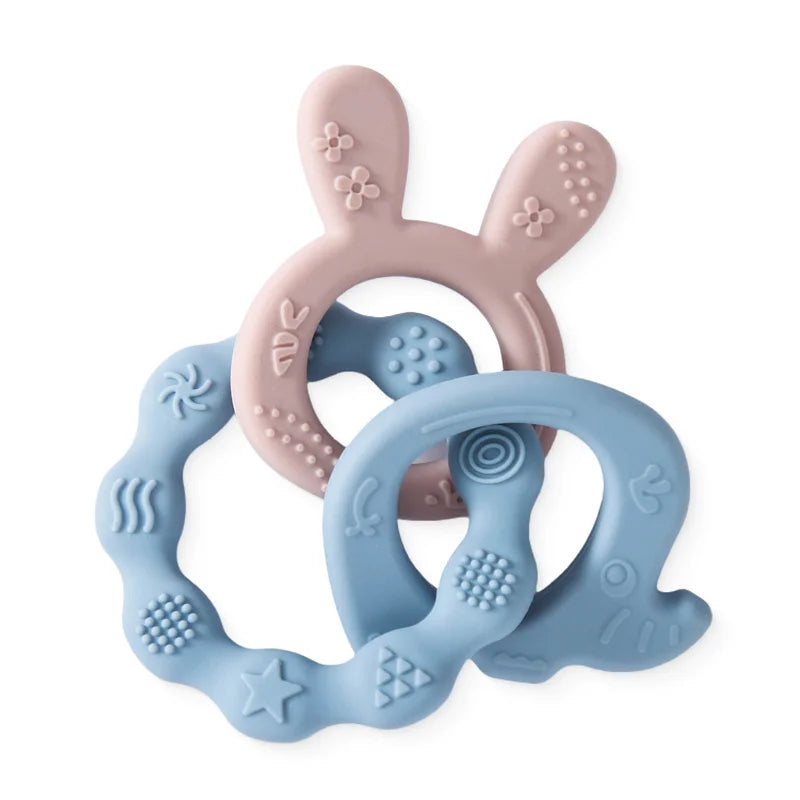 Introducing our Bubebaby Babylove Teether Bracelet, crafted from safe, BPA-free silicone, ideal for ages 0-36 months. This latex, nitrosamine, and phthalate-free teether offers effective tooth care in a fun, cartoon whimsical shape. Available in various colors and sizes, it comes conveniently bagged or boxed for easy gifting.
